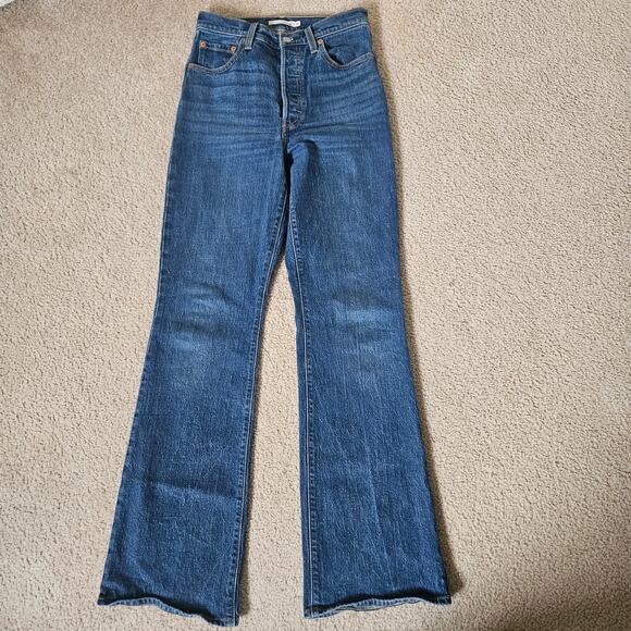 Levi's Premium Ribcage Bootcut Women's Jeans 26x33 - Picture 1 of 8